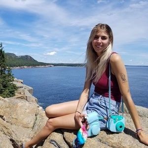 Meet your Posher, Renee